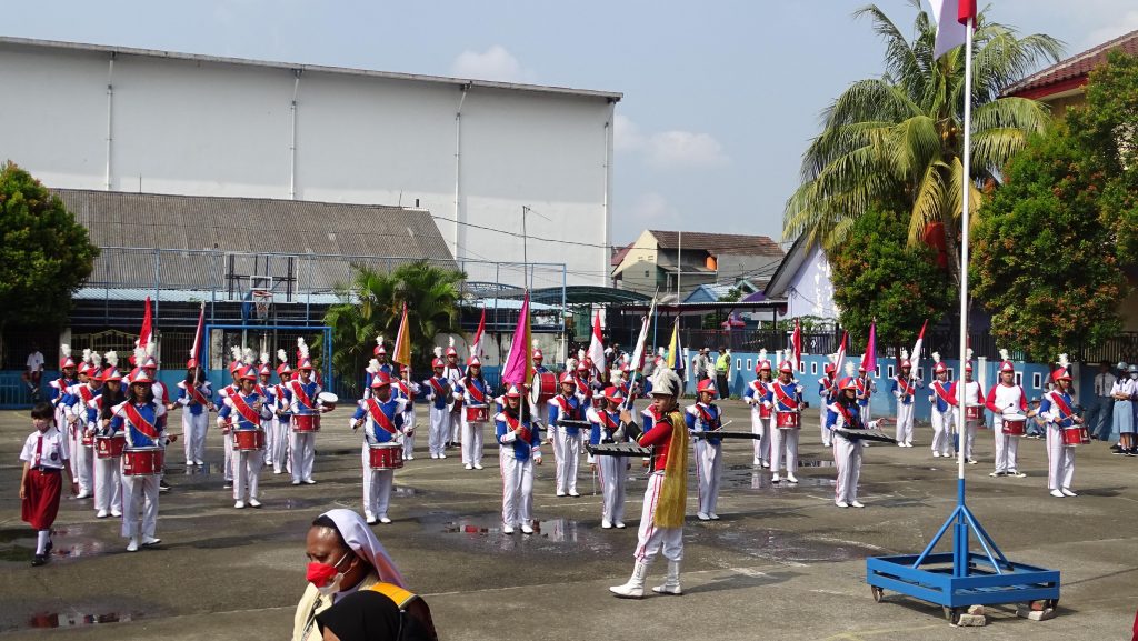 DRUM BAND